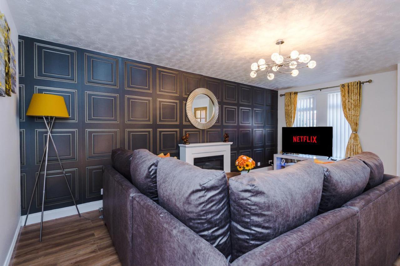 Stylish 4 Bedroom Home Close To Manchester City Centre Exterior photo